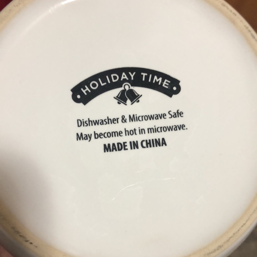Holiday Time Christmas Coco Mugs - Picture 5 of 7